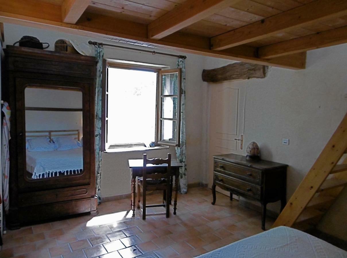 Bed and Breakfast Le Val Léron Valaurie Exterior foto