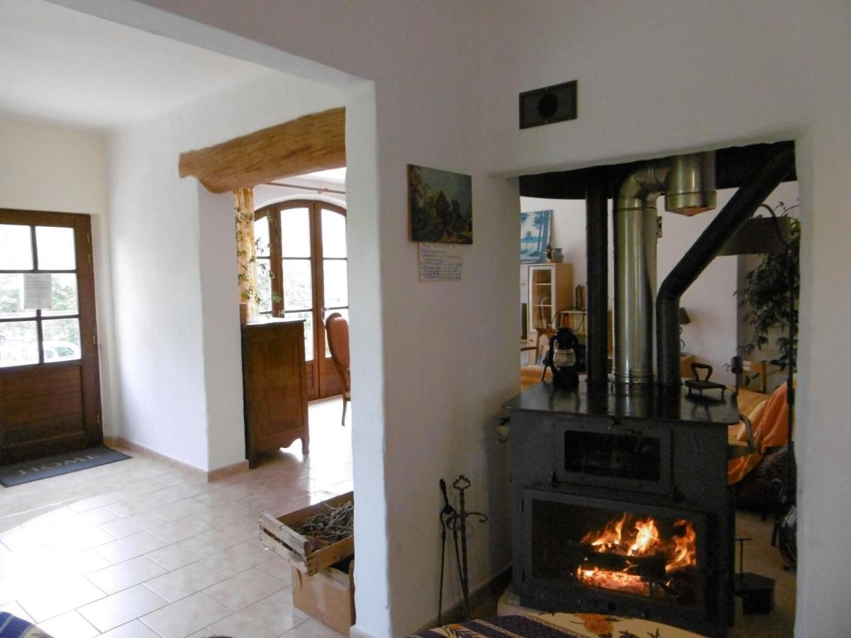 Bed and Breakfast Le Val Léron Valaurie Exterior foto